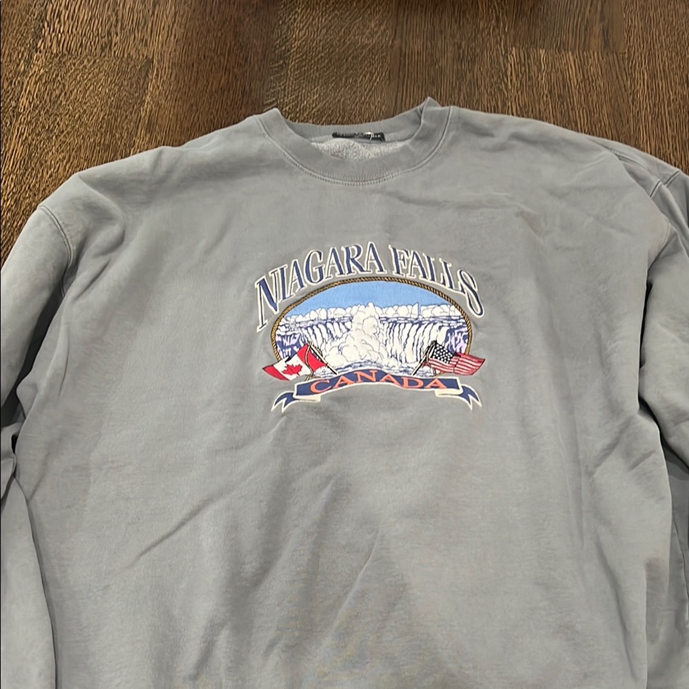 Brandy Melville Light Gray Sweatshirt